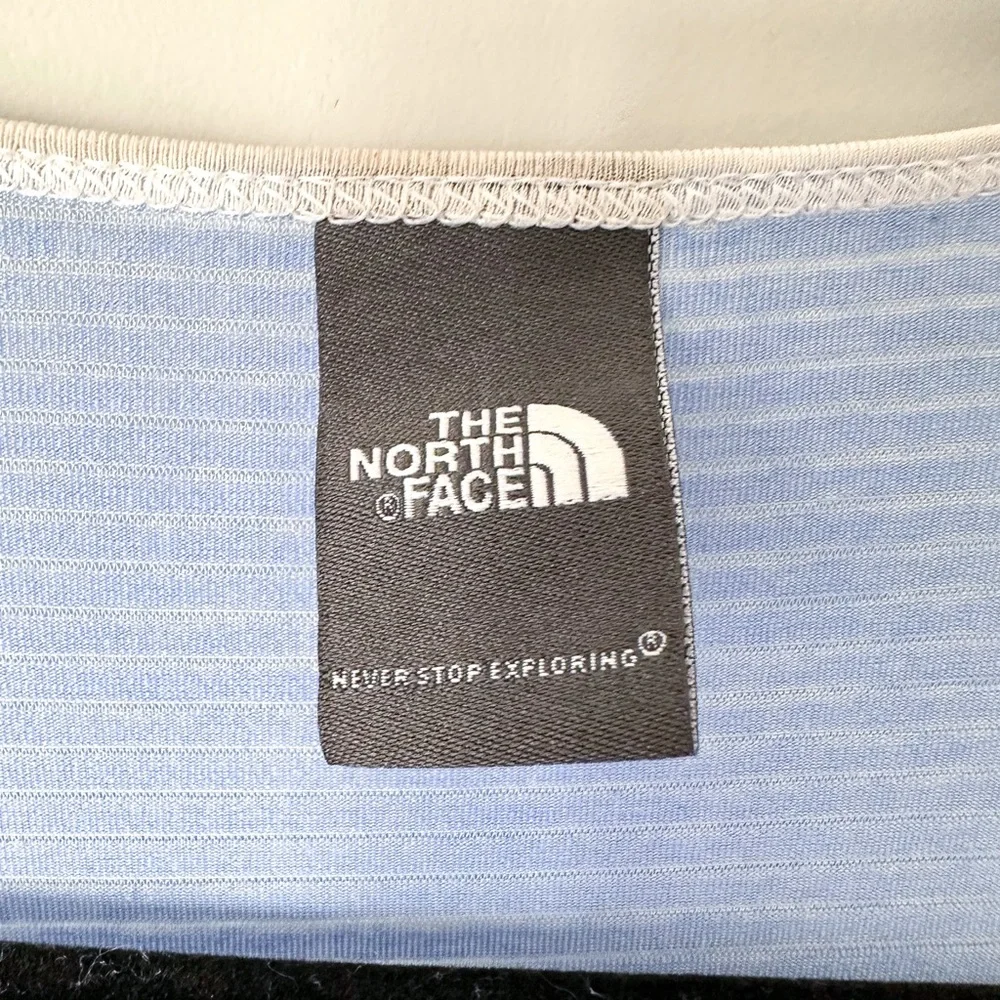 The North Face Thin Blue T-Shirt - Picture 3 of 6